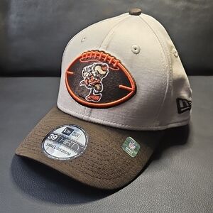 New Era Cleveland Browns Fitted Football Cap Size S/M